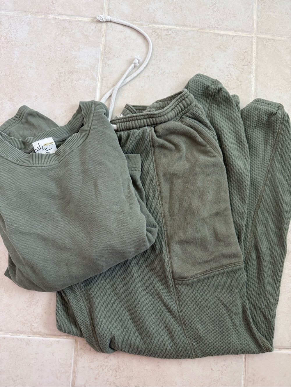Aerie Olive Green Cozy Sweatshirt & Jogger Set